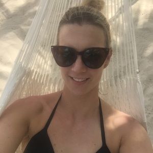 Meet your Posher, Alissa